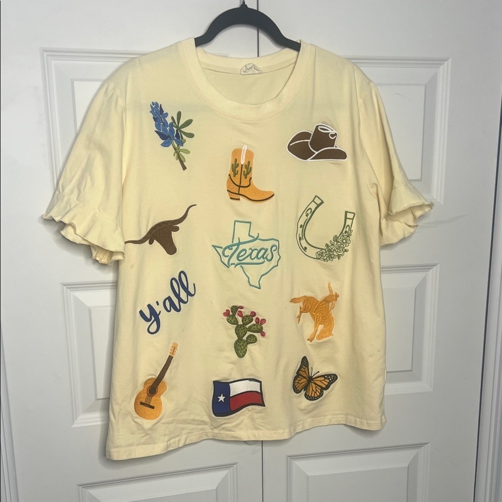 Layerz Texas Graphic Tee Women’s Medium Yellow Western Icons Short Sleeve - Picture 2 of 7
